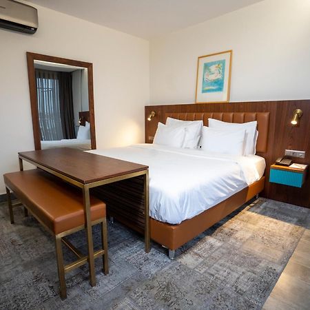 Numi Hotel Истанбул Екстериор снимка