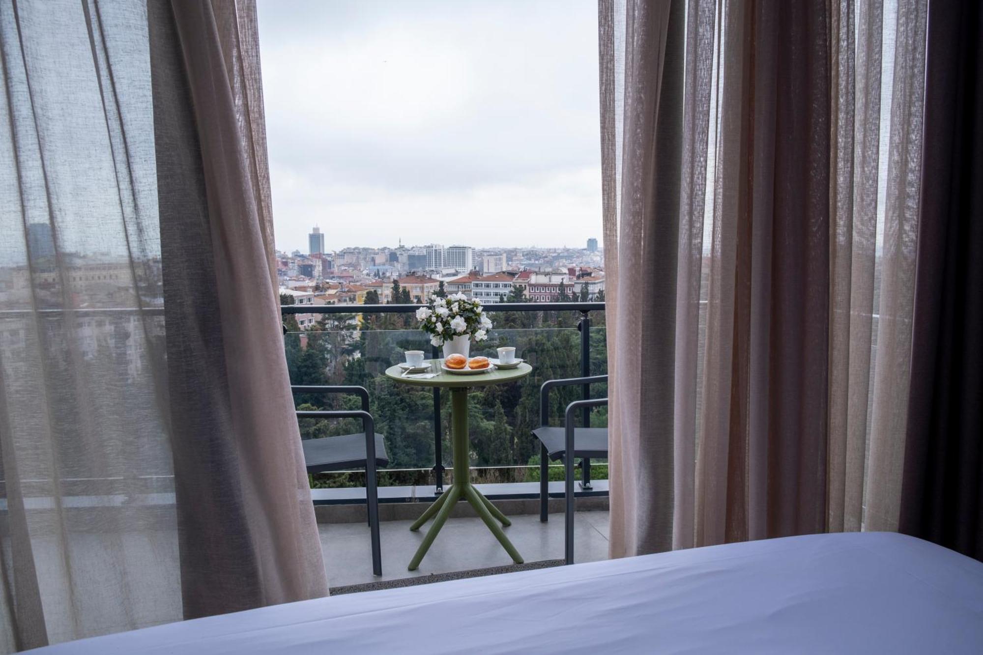 Numi Hotel Истанбул Екстериор снимка