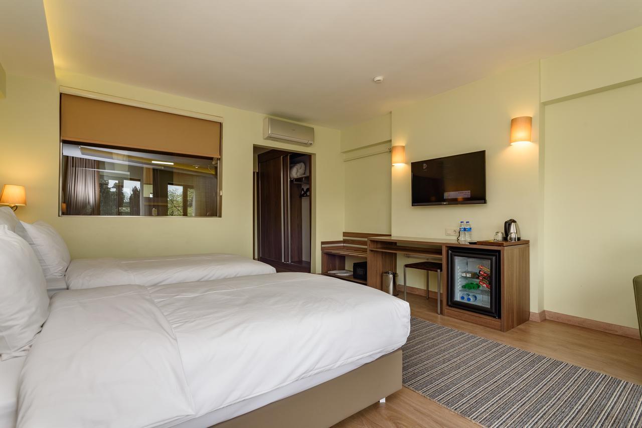 Numi Hotel Истанбул Екстериор снимка