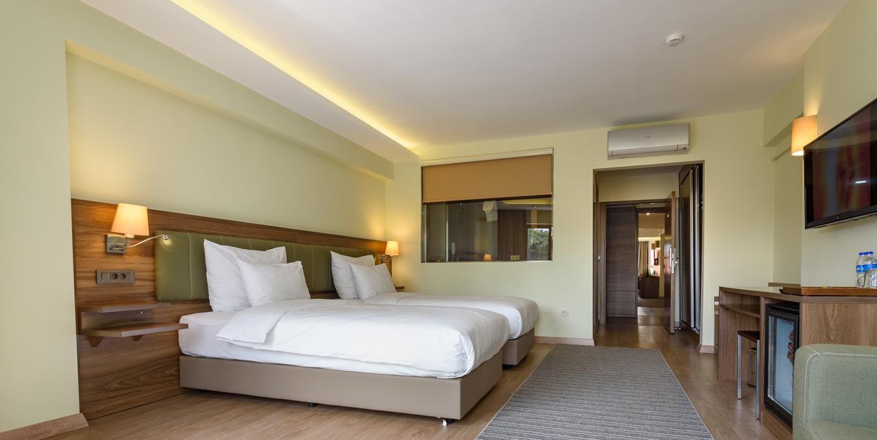 Numi Hotel Истанбул Екстериор снимка
